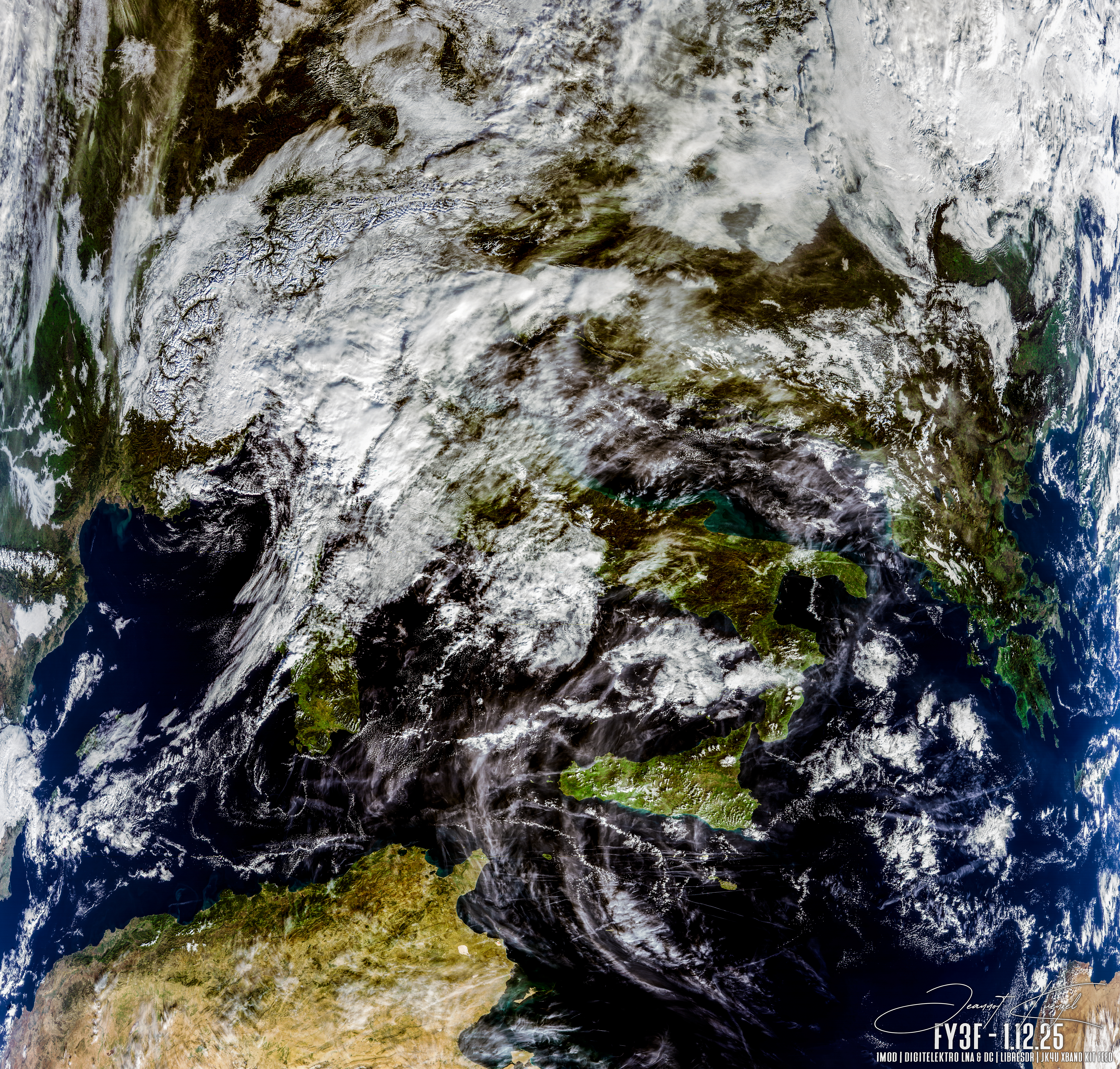 12.25 FY3F mersi3 True Color DESHIFTED s